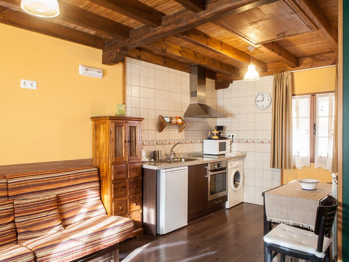 Apartamentos Rurales Les Martes フェレチョサ エクステリア 写真
