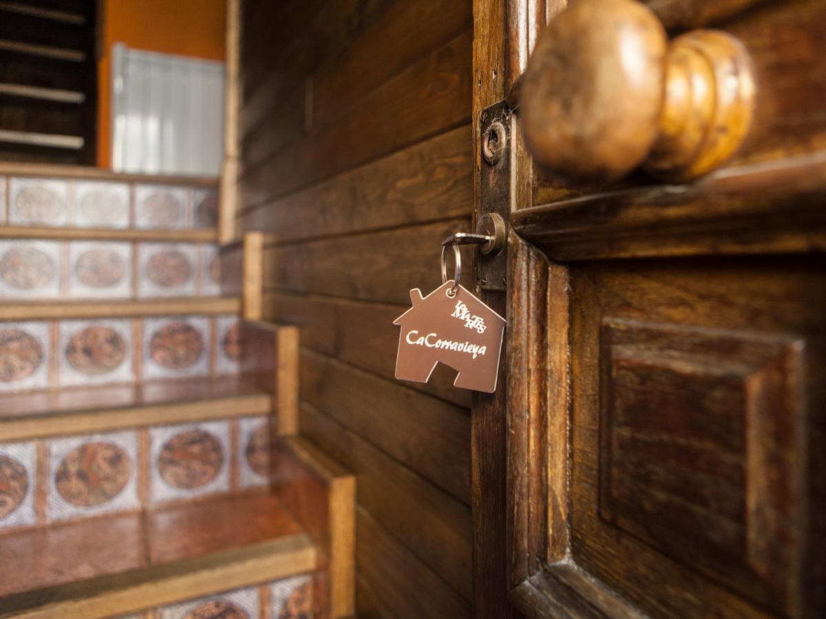 Apartamentos Rurales Les Martes フェレチョサ エクステリア 写真