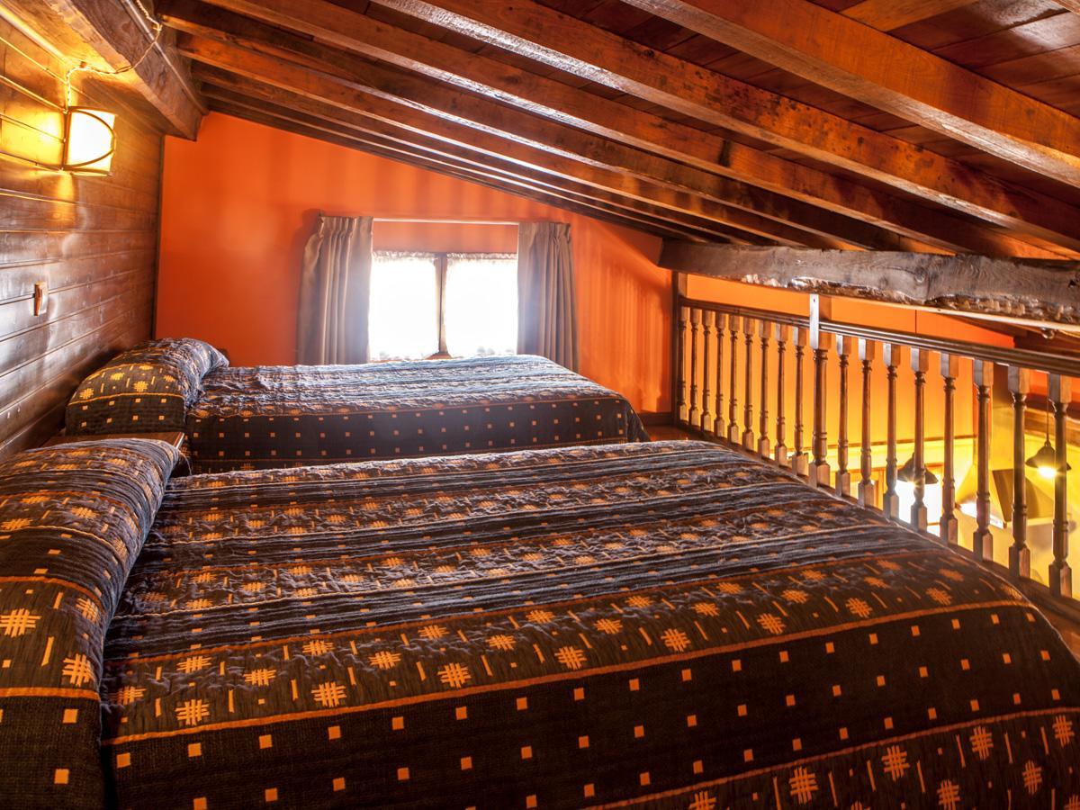 Apartamentos Rurales Les Martes フェレチョサ エクステリア 写真